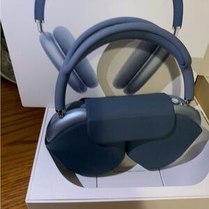 Apple On-Ear Headphones - Blue